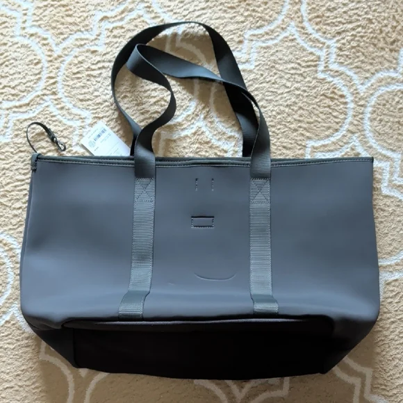 Athleta Diem Tote Bag Grey NWT - Picture 2 of 6